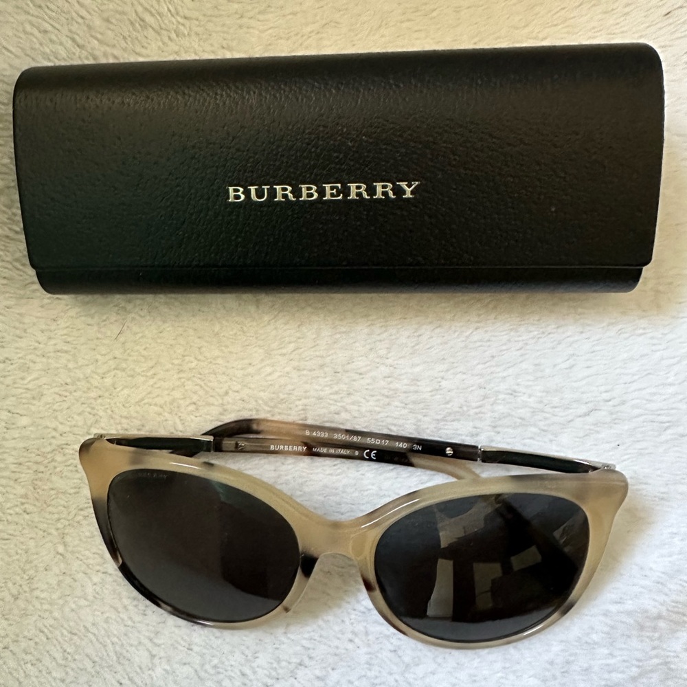 Burberry sunglasses